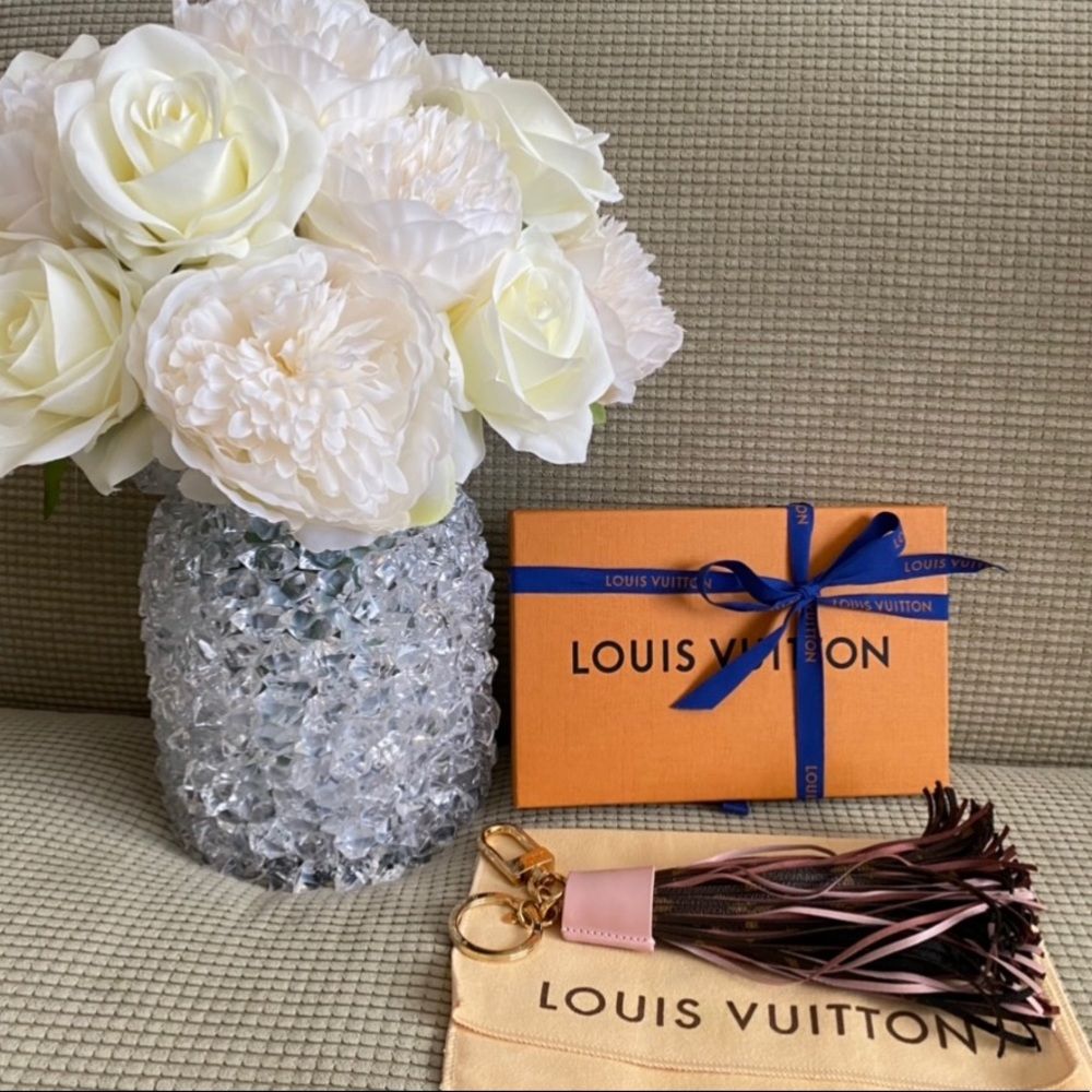 🌸Louis Vuitton Tassel Bag Charm🌸